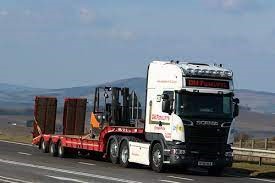 DM Forklifts Tractor Unit & Tri-Axle Trailer Combination
